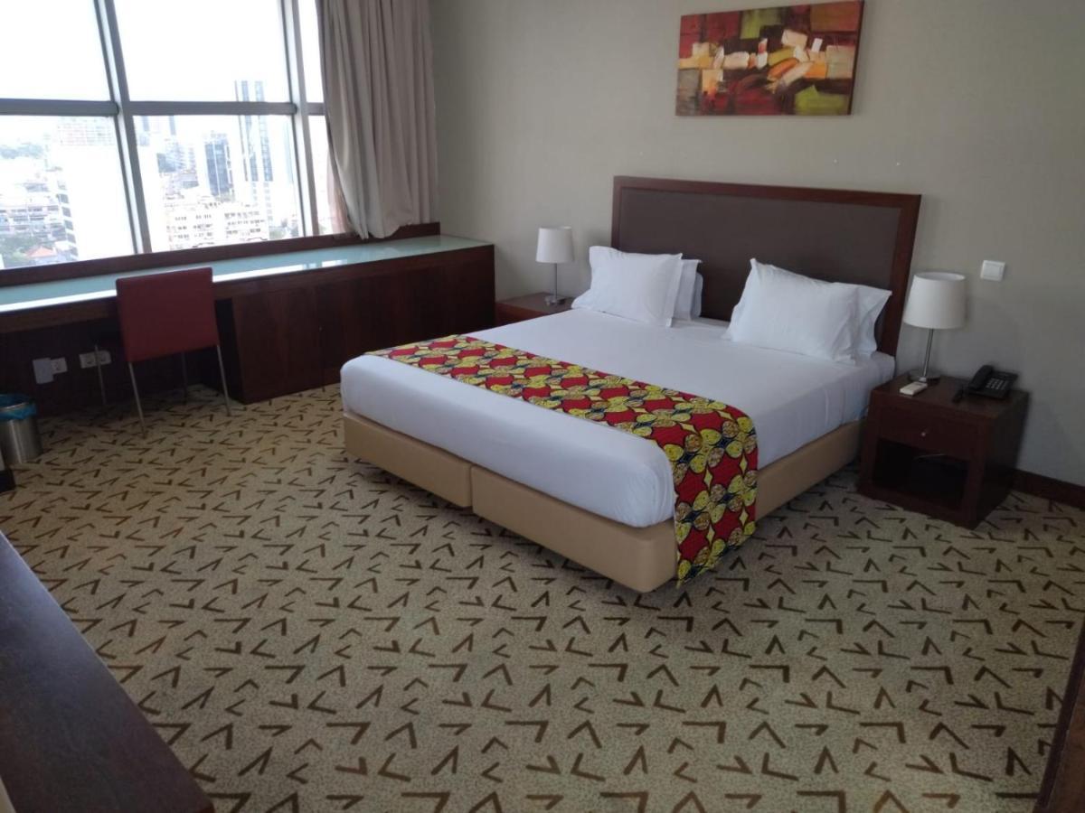 Skyna Hotel Λουάντα Εξωτερικό φωτογραφία