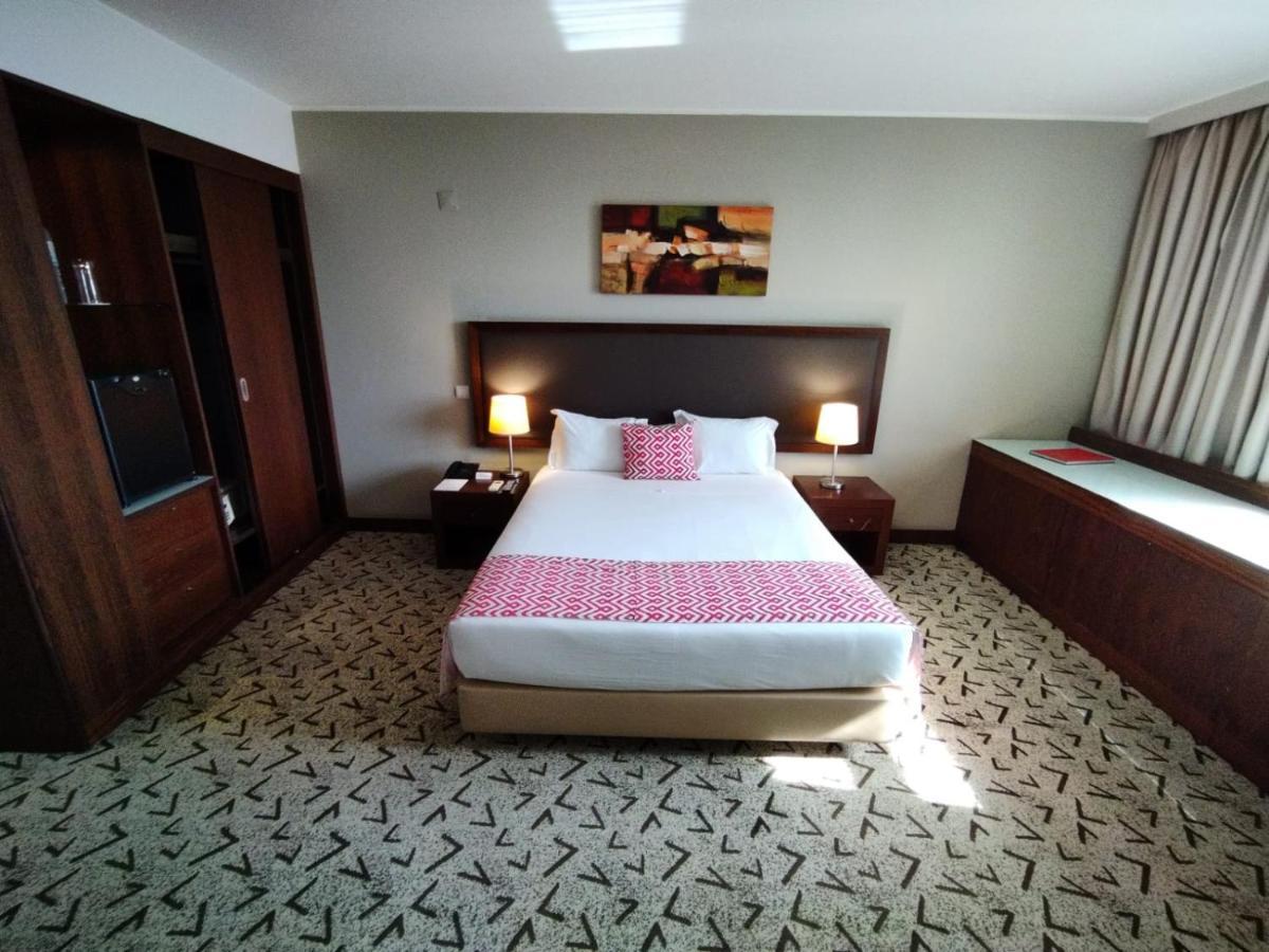 Skyna Hotel Λουάντα Εξωτερικό φωτογραφία