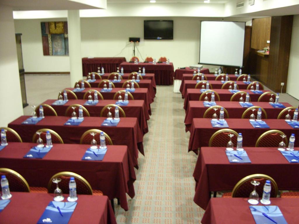 Skyna Hotel Λουάντα Εξωτερικό φωτογραφία