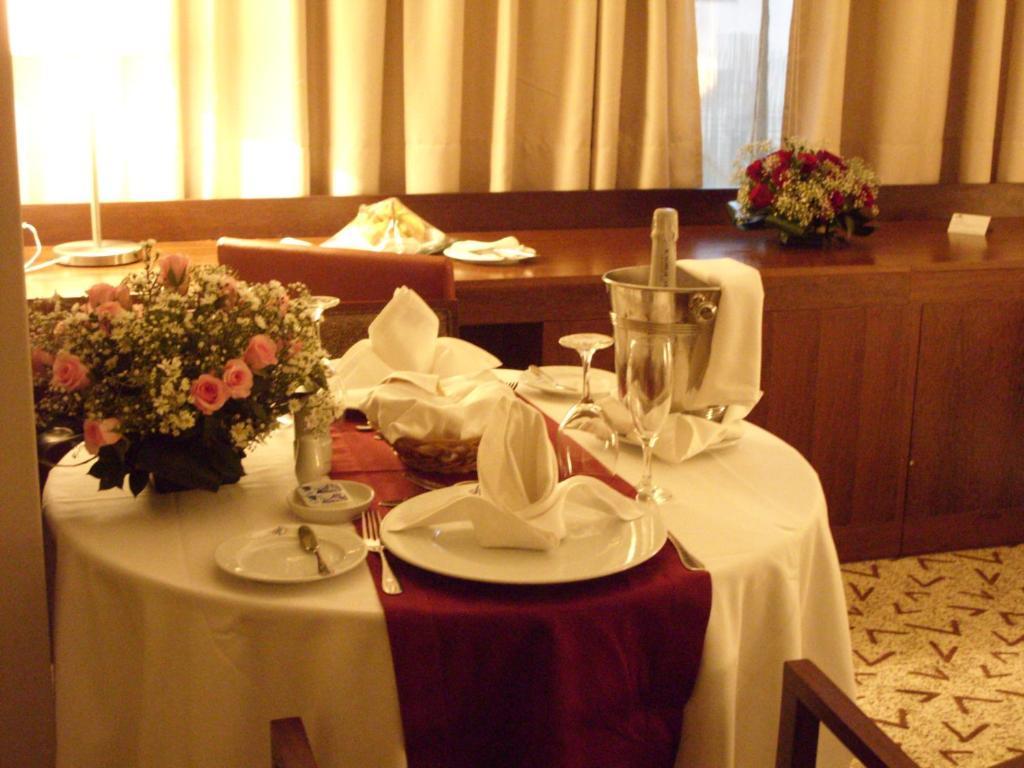 Skyna Hotel Λουάντα Εξωτερικό φωτογραφία